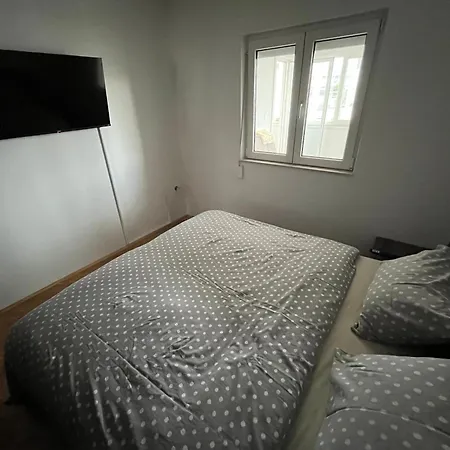 Bunabu Apartment